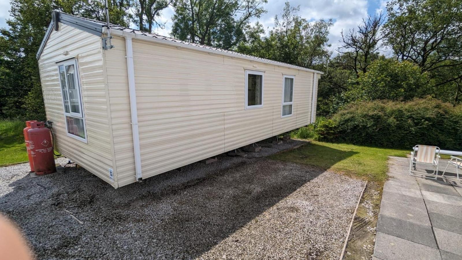 Готель Ascot Tosside Екстер'єр фото